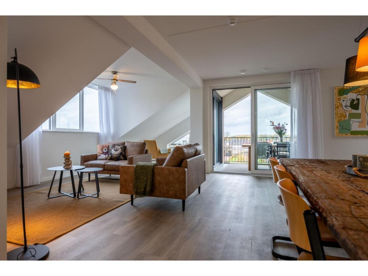 Beautiful Penthouse With Balcony Appartement *