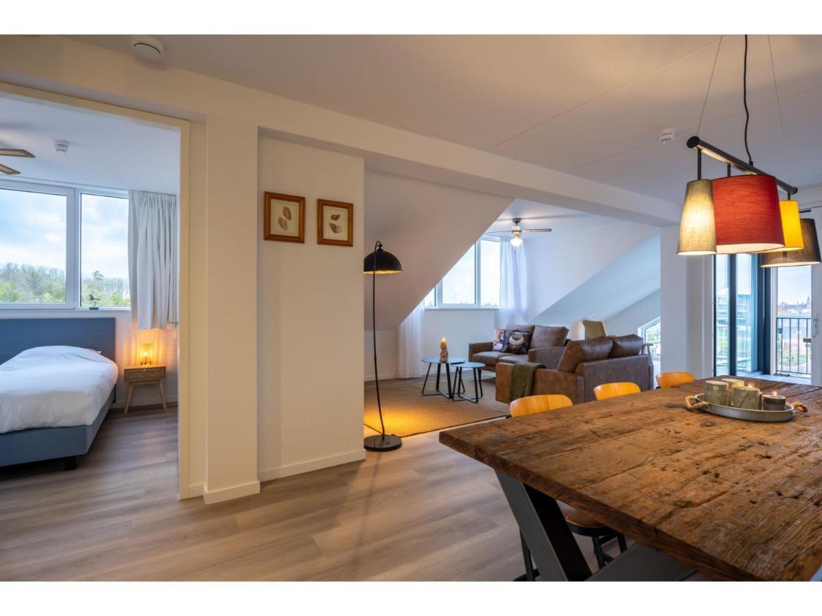 Beautiful Penthouse With Balcony Appartement *