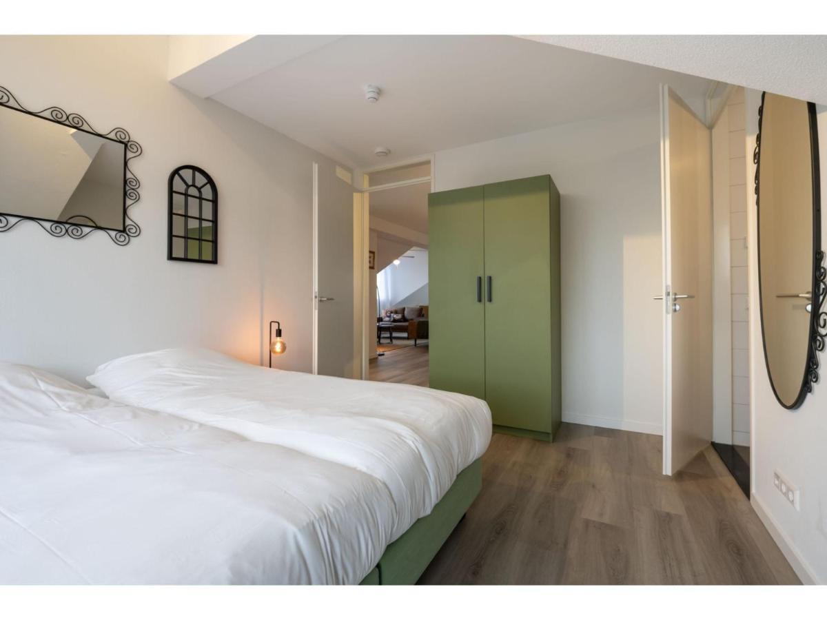 Appartement Beautiful Penthouse With Balcony Kamperland