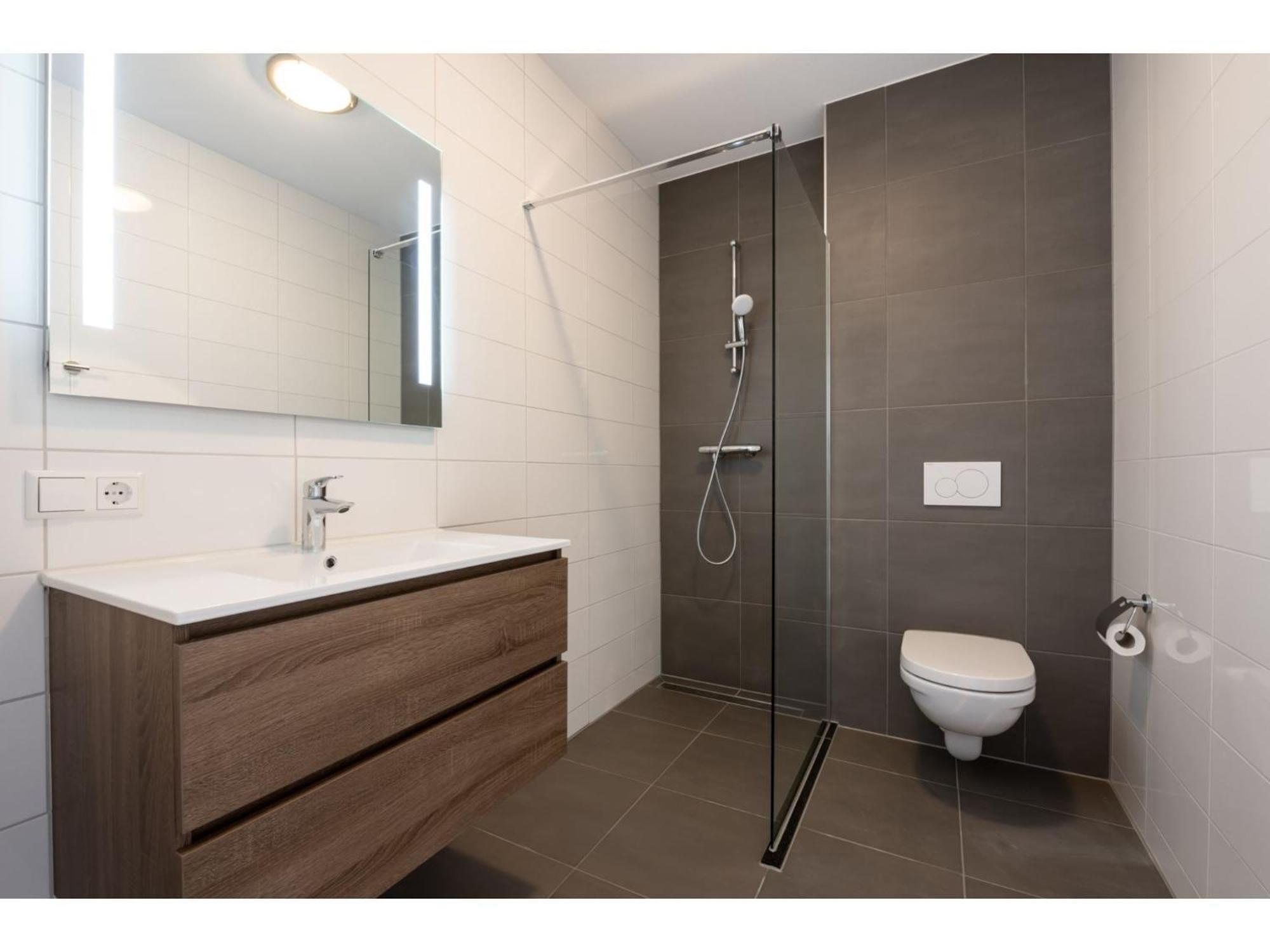 Appartement Beautiful Penthouse With Balcony *