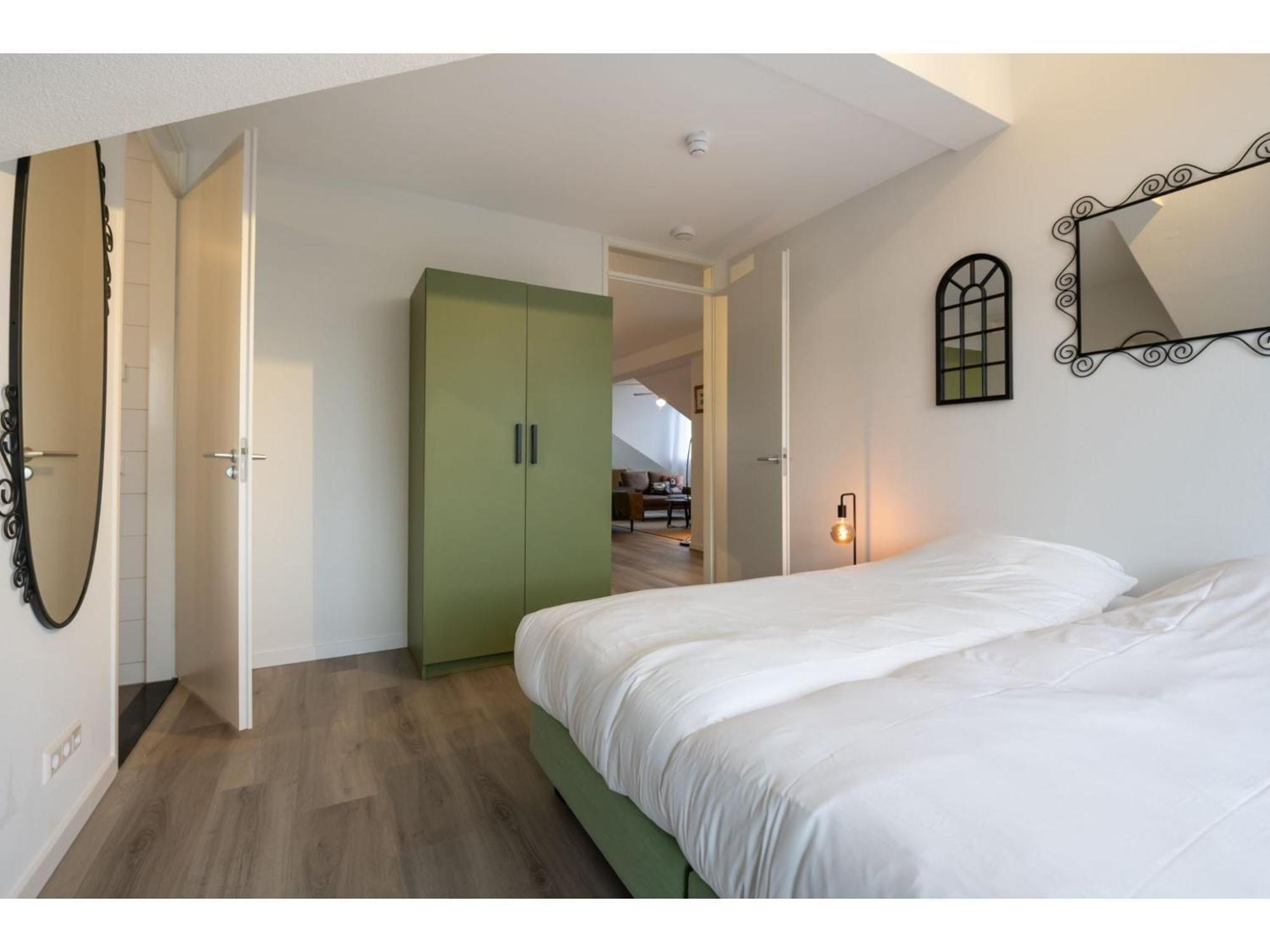 Appartement Beautiful Penthouse With Balcony Kamperland