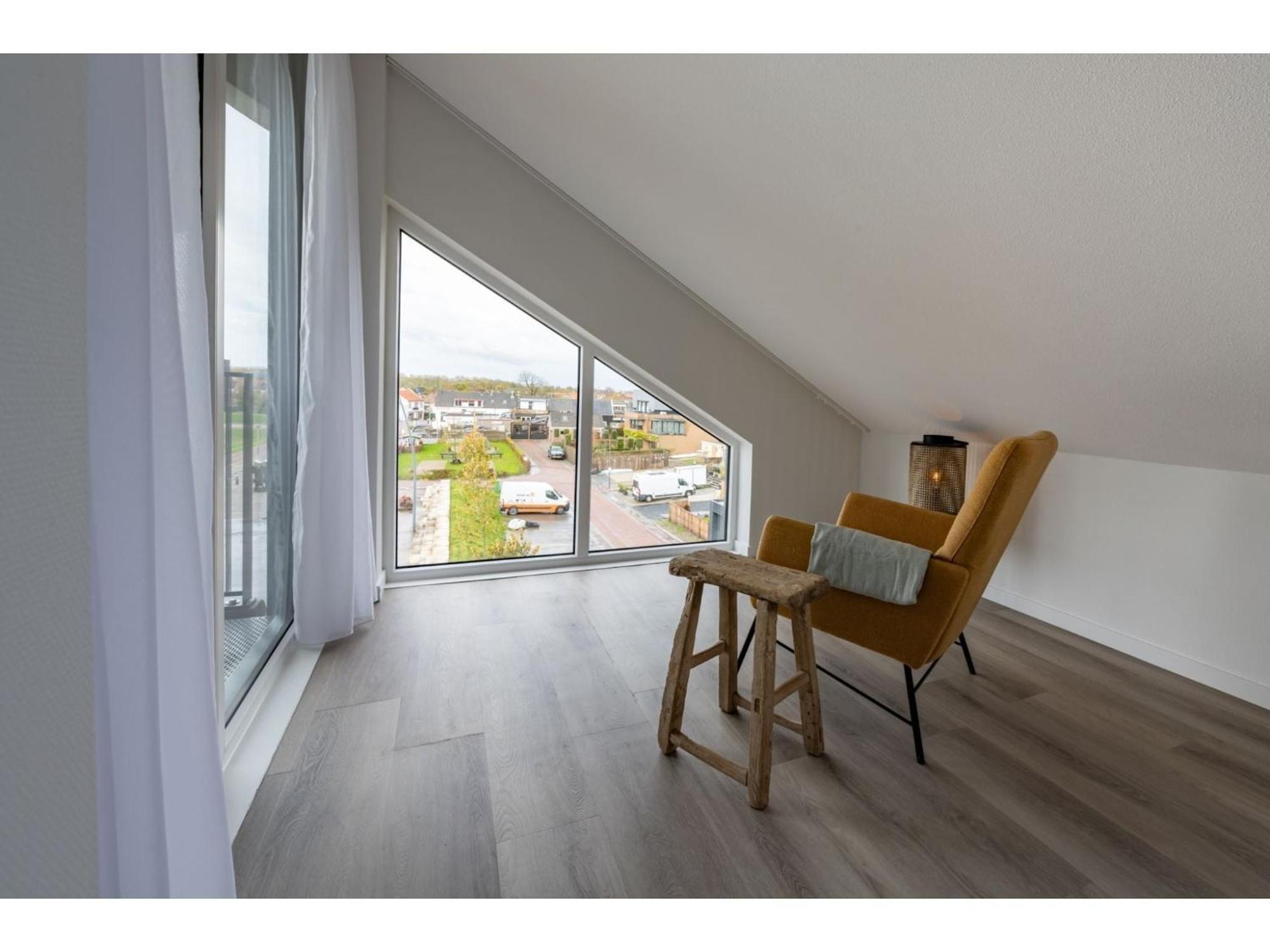 Appartement Beautiful Penthouse With Balcony Kamperland